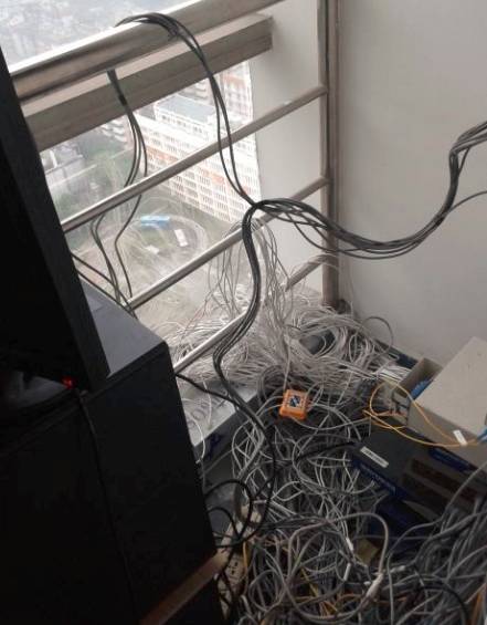 那些让人崩溃的机房网线&hellip;